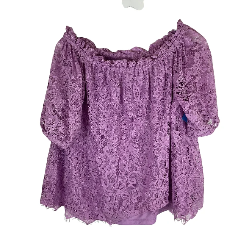 Top Short Sleeve By Cato In Purple, Size: M