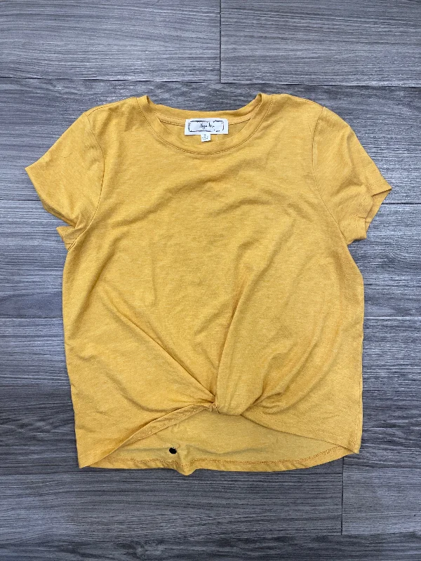 Top Short Sleeve Basic By Hippie Rose In Yellow, Size: M