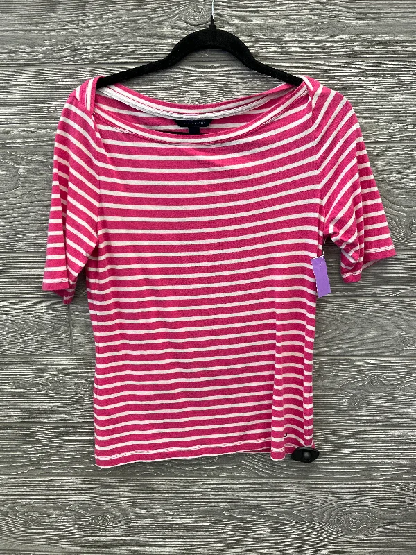 Top Short Sleeve By Tommy Hilfiger In Pink, Size: M