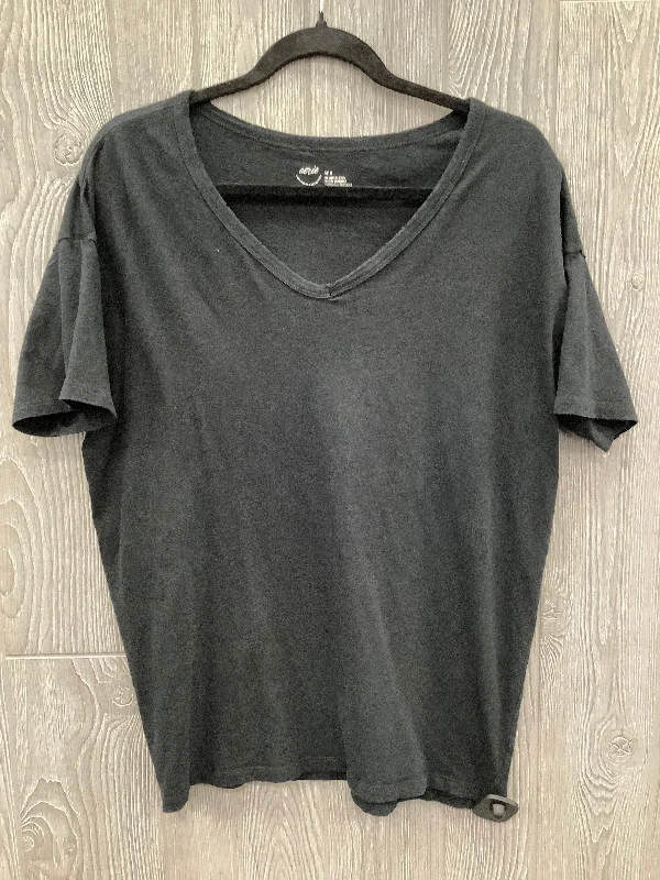 Top Short Sleeve By Aerie In Black, Size: M