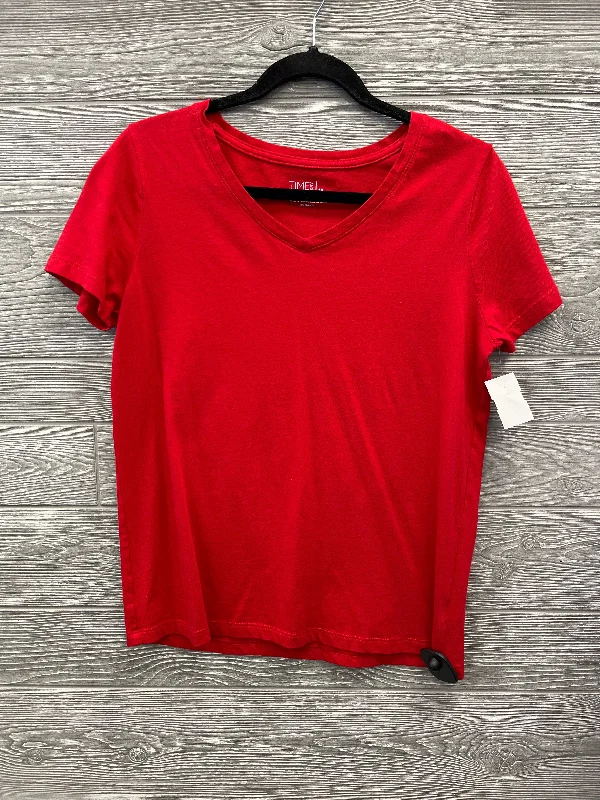 Top Short Sleeve Basic By Time And Tru In Red, Size: M