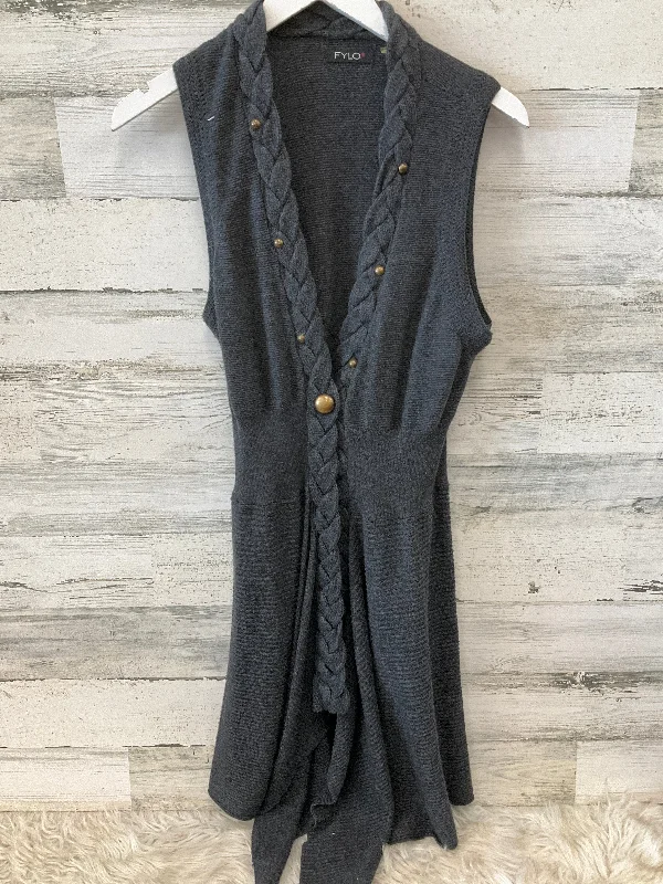 Vest Other By Clothes Mentor In Grey, Size: M