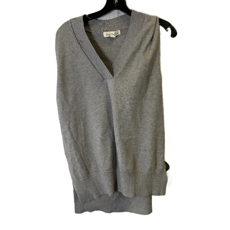 Vest Sweater By Vine in Love In Grey, Size: S