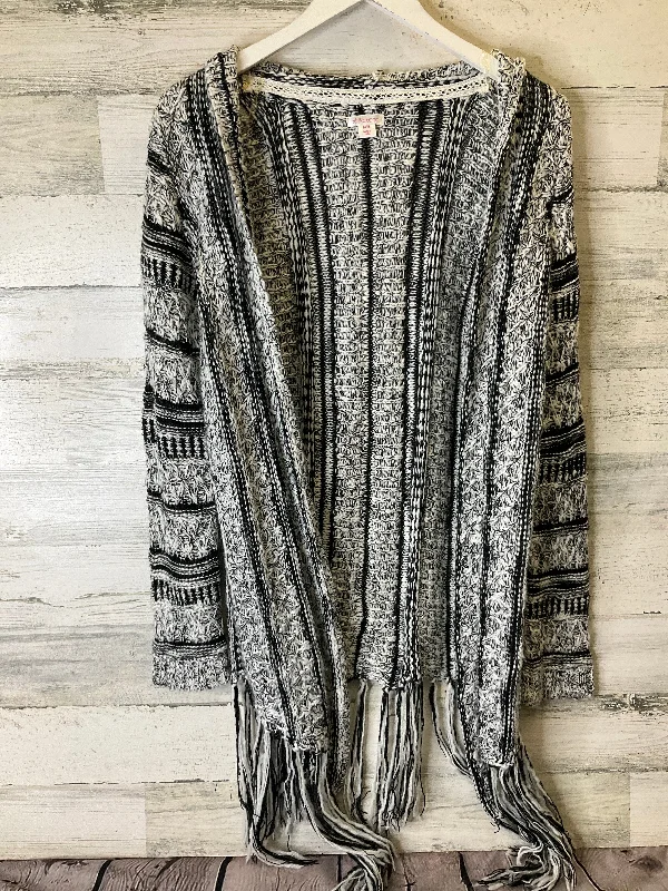 Sweater Cardigan By Xhilaration In Black & White, Size: M