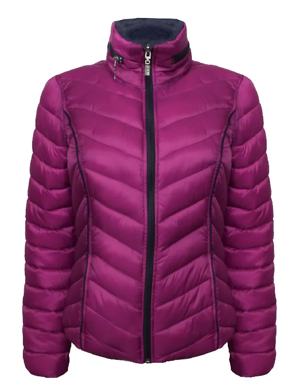 Women's Reversible Lightweight Packable Jacket In Magenta