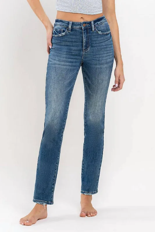 Jeanne High Rise Straight Jeans In Med Wash