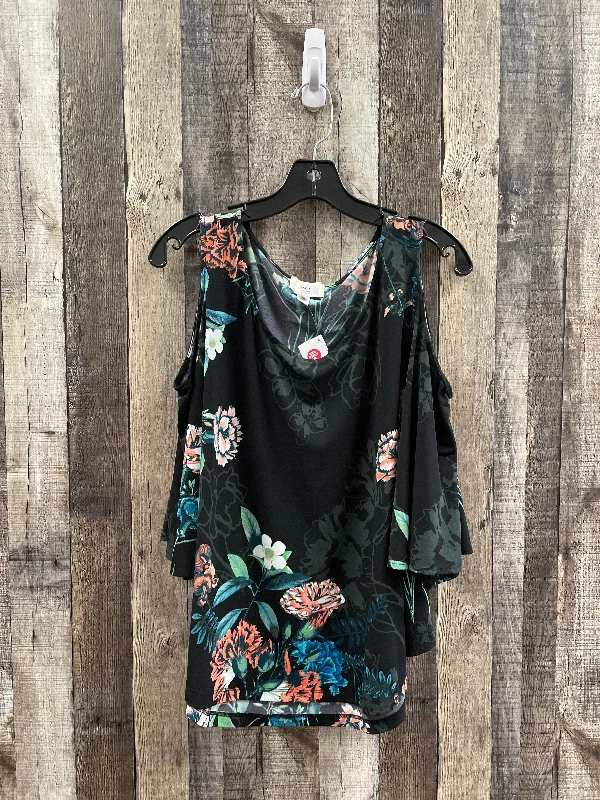 Top Short Sleeve By Eci In Floral Print, Size: L